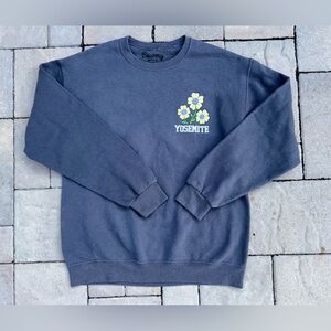 Yosemite National Park CA Sweatshirt Grey with Floral Design